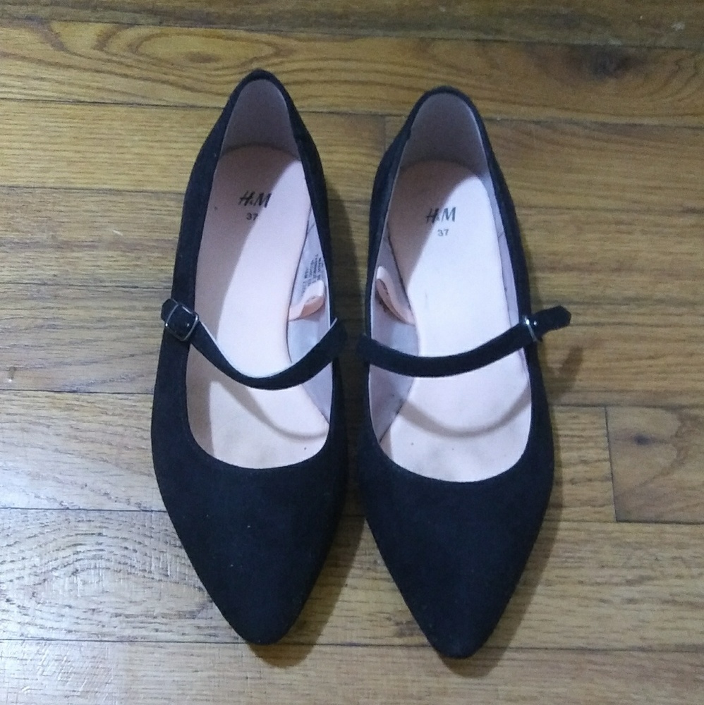 H&M Pointed Mary Jane Flats
